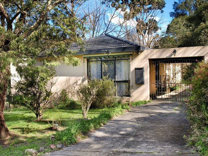 21 Heathwood Street, Ringwood East VIC 3135