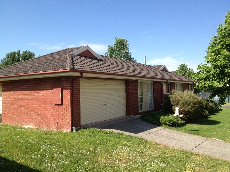 1 Kentish Place, Chirnside Park VIC 3116