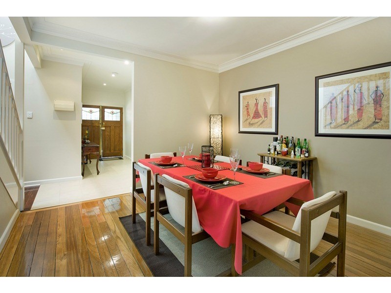 16 Vasey Concourse, Ringwood East VIC 3135