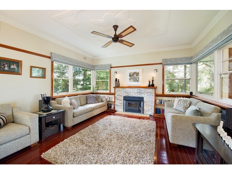 16 Vasey Concourse, Ringwood East VIC 3135