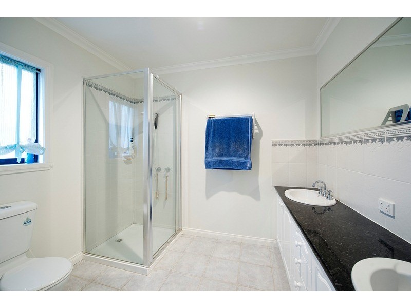 7a Eastmead Road, Croydon VIC 3136