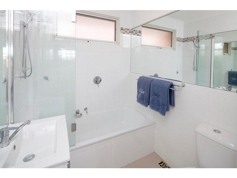 1/20 William Street, Ringwood VIC 3134