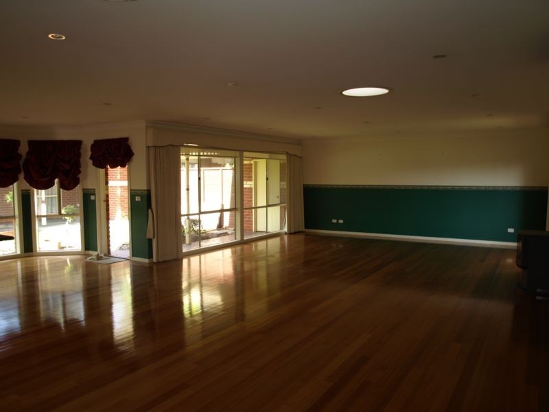 261 Old Warrandyte Road, Ringwood North VIC 3134