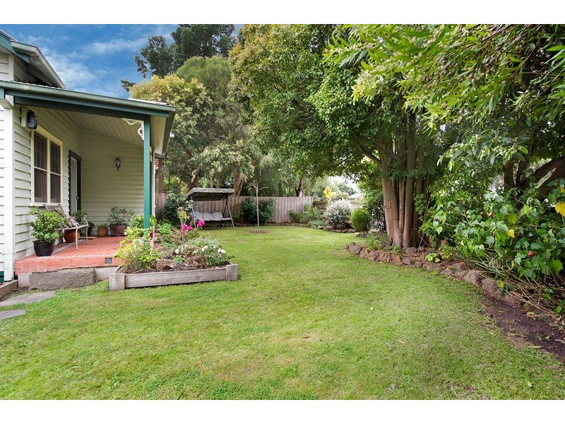 121 Warrandyte Road, Ringwood North VIC 3134