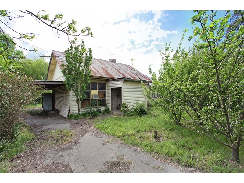 445 Warburton Highway, Seville VIC 3139