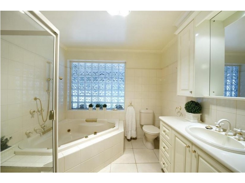 3 Wilhelmina Court, Croydon VIC 3136