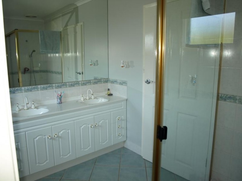 48 Exeter Road, Croydon North VIC 3136