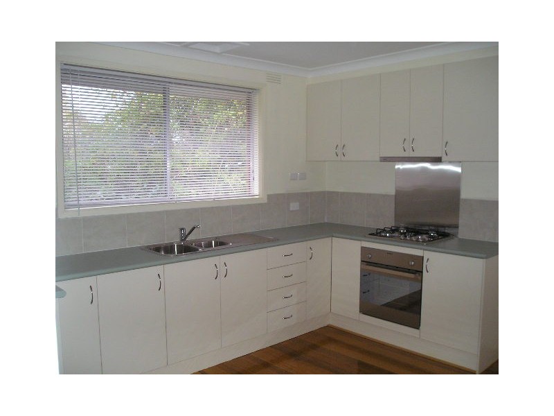 5 Leslie Grove, Ringwood North VIC 3134