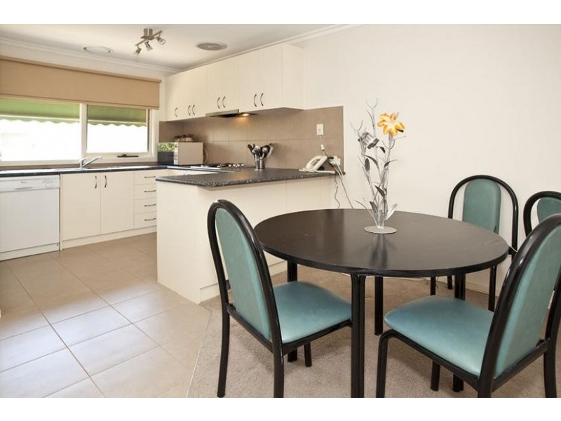 3/13 Nelson Street, Ringwood VIC 3134