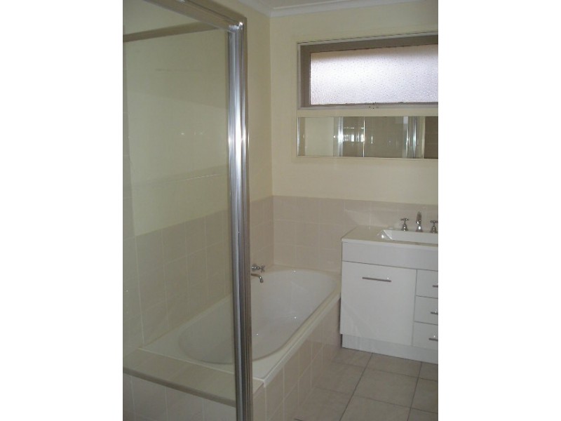 5 Leslie Grove, Ringwood North VIC 3134