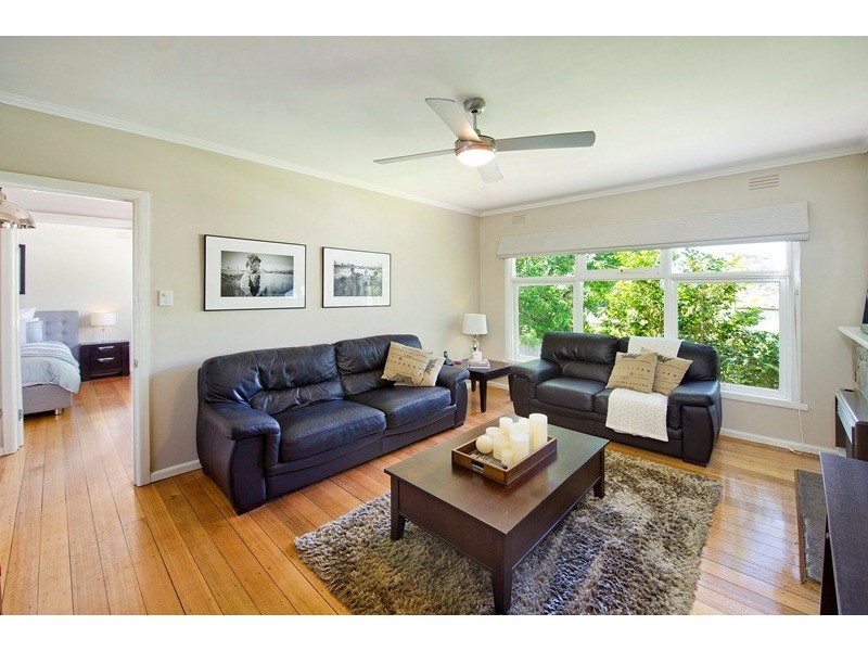 30 Clare Street, Croydon South VIC 3136