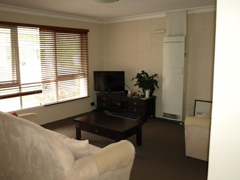 1/58 Oliver Street, Ringwood VIC 3134