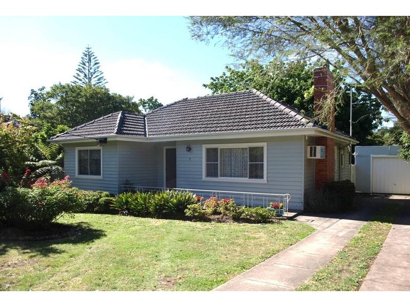5 Patterson Street, Ringwood East VIC 3135