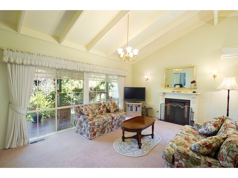 2/7 Patterson Street, Ringwood East VIC 3135