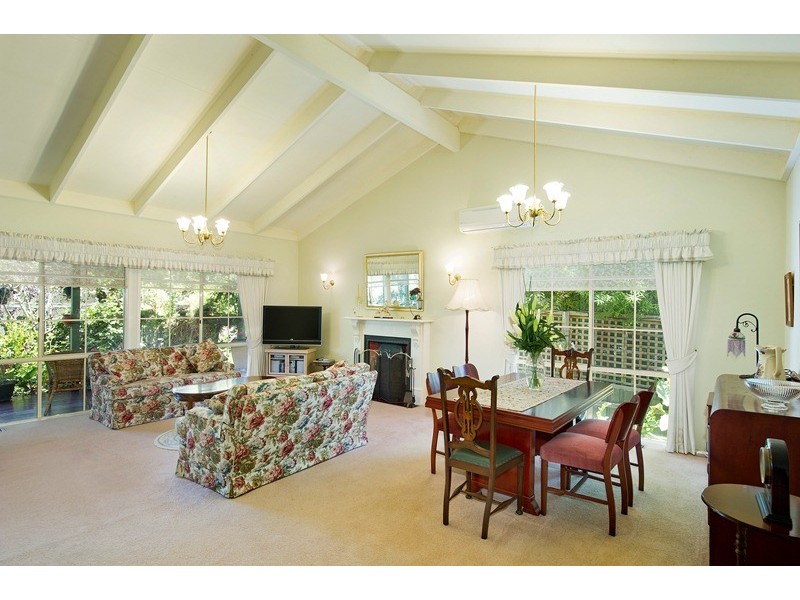 2/7 Patterson Street, Ringwood East VIC 3135