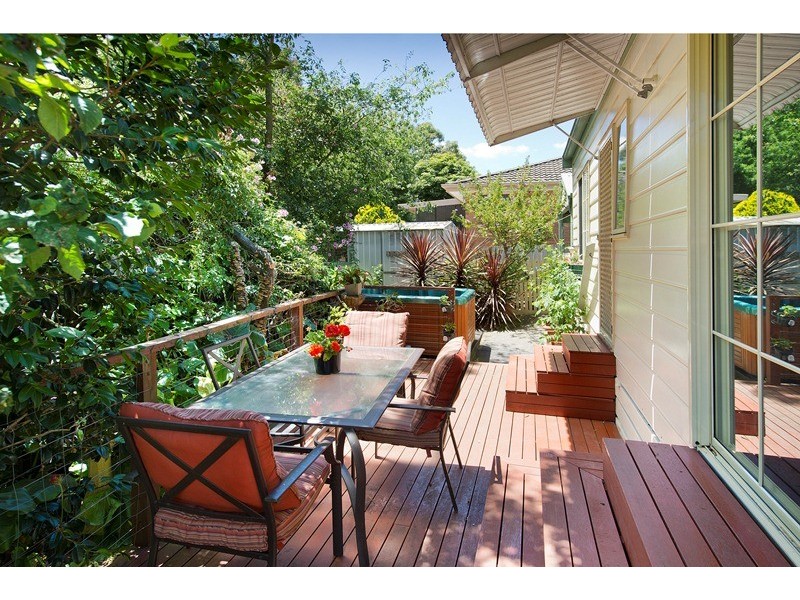 2/7 Patterson Street, Ringwood East VIC 3135