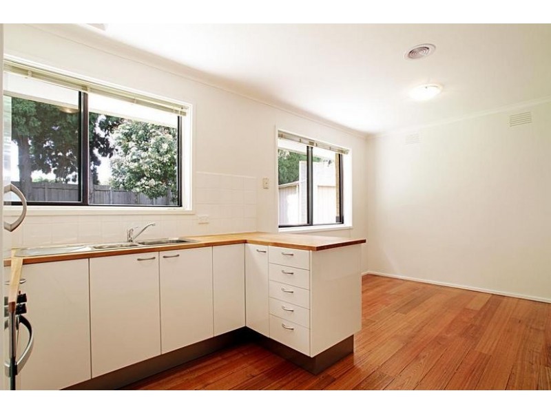 6 Wilhelmina Court, Croydon VIC 3136