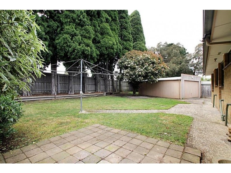 6 Wilhelmina Court, Croydon VIC 3136
