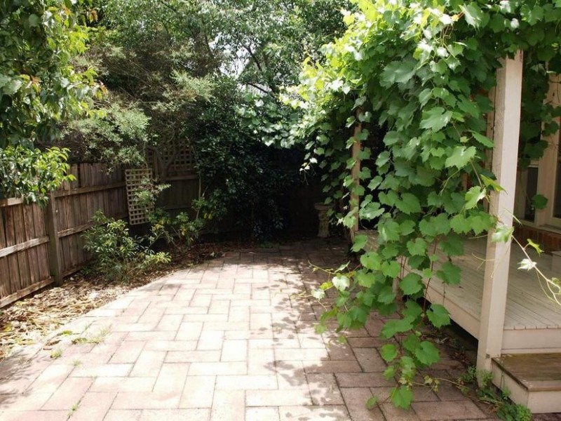 2/3 Mirabel Avenue, Ringwood East VIC 3135