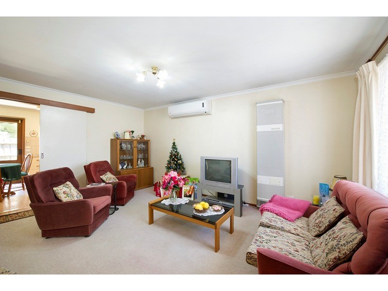 2/7 Pearwood Street, Ringwood VIC 3134