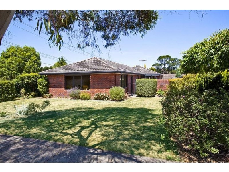 1 Middlebrook Drive, Ringwood North VIC 3134