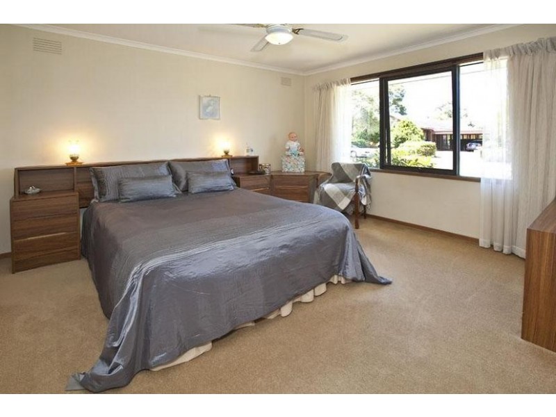 1 Middlebrook Drive, Ringwood North VIC 3134