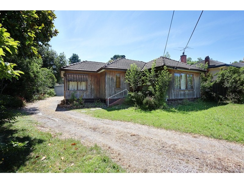 27 Heathmont Road, Ringwood VIC 3134