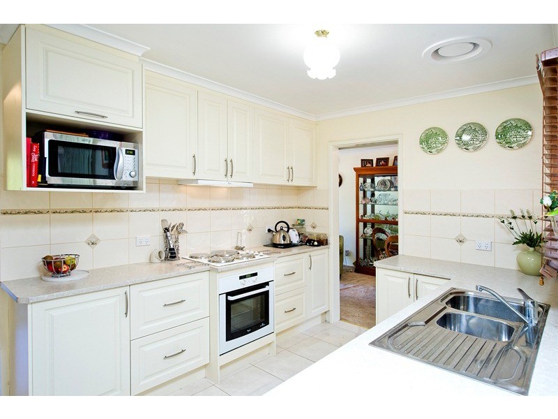 2 Dirkala Avenue, Heathmont VIC 3135