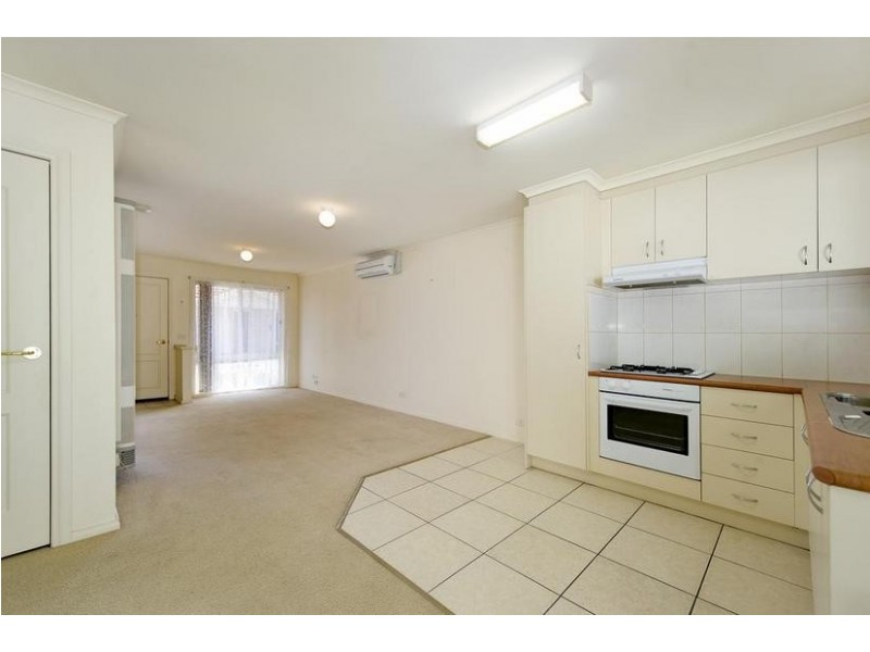 2/48 Liverpool Road, Kilsyth VIC 3137