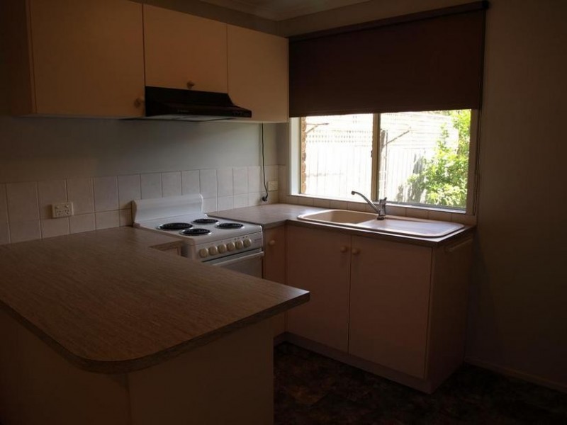 2/16 Lois Street, Ringwood East VIC 3135