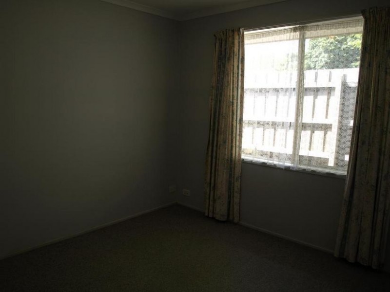 2/16 Lois Street, Ringwood East VIC 3135