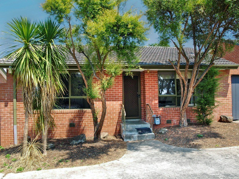 2/30 Mount Dandenong Road, Ringwood East VIC 3135