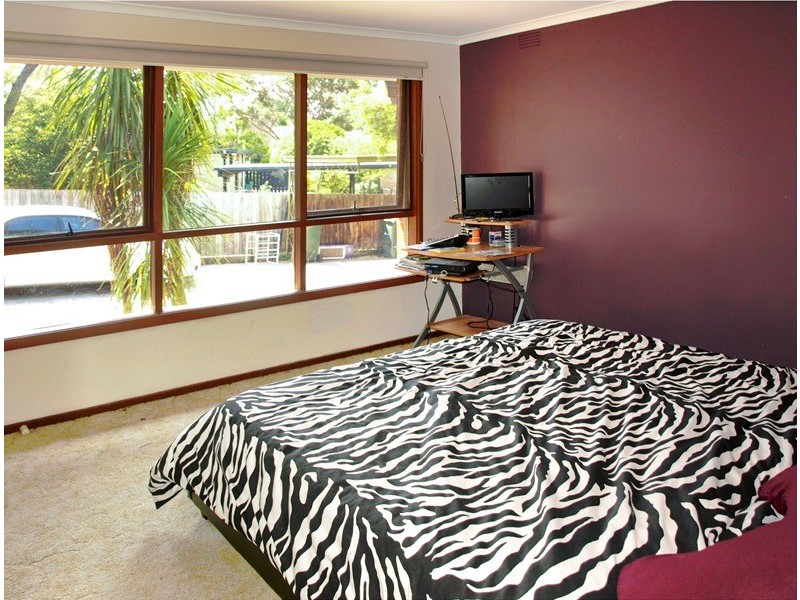 2/30 Mount Dandenong Road, Ringwood East VIC 3135