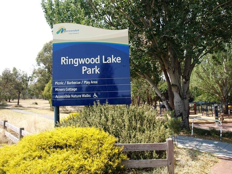 2/30 Mount Dandenong Road, Ringwood East VIC 3135