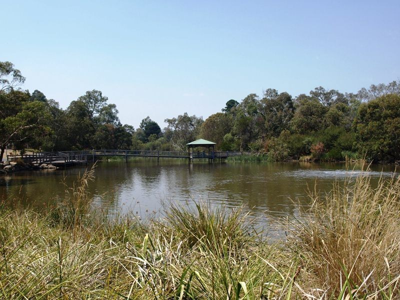 2/30 Mount Dandenong Road, Ringwood East VIC 3135