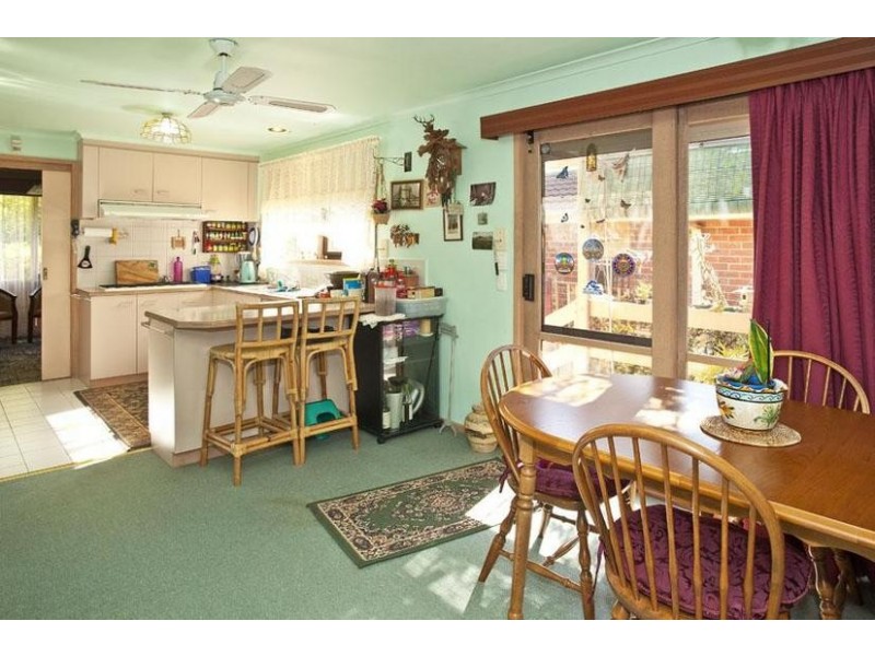 1/1 Wildwood Grove, Ringwood VIC 3134