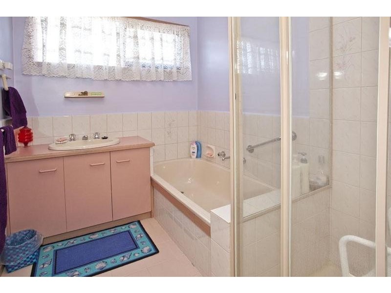 1/1 Wildwood Grove, Ringwood VIC 3134