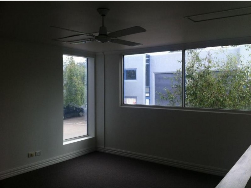 15/107 Heatherdale, Ringwood VIC 3134