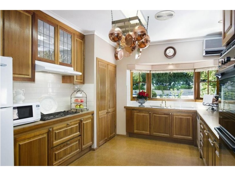 104A Plymouth Road, Ringwood North VIC 3134