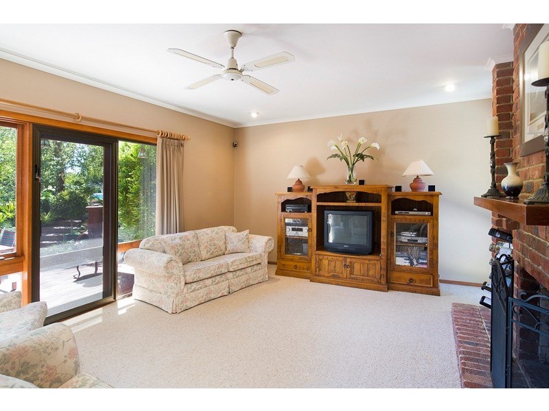 104A Plymouth Road, Ringwood North VIC 3134