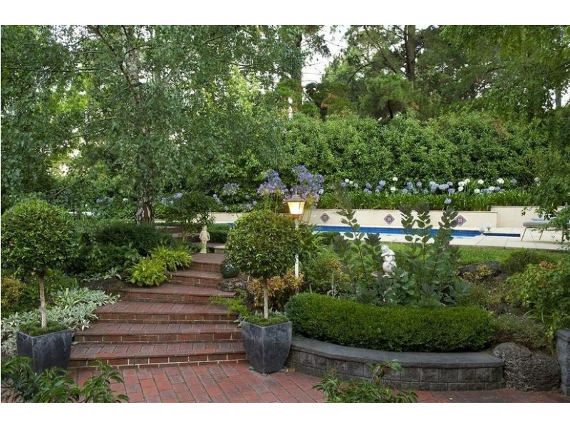 104A Plymouth Road, Ringwood North VIC 3134