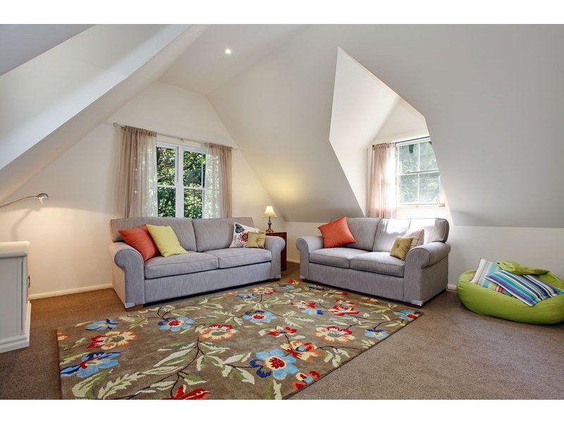 37-39 Montana Parade, Croydon VIC 3136