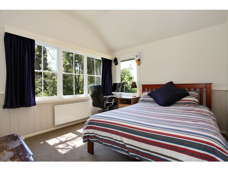 37-39 Montana Parade, Croydon VIC 3136