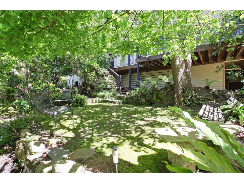 37-39 Montana Parade, Croydon VIC 3136