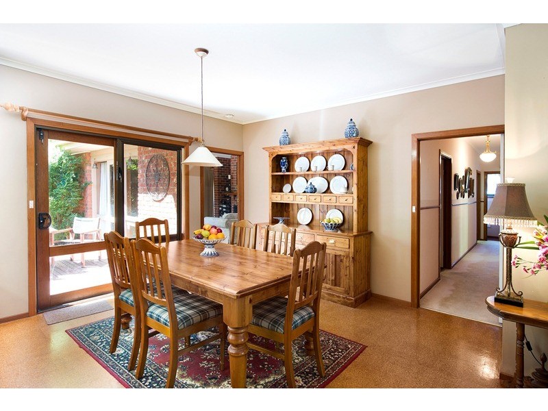 104A Plymouth Road, Ringwood North VIC 3134