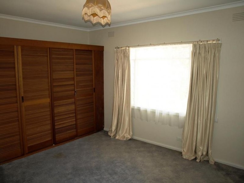 1/15 Highton Street, Ringwood East VIC 3135