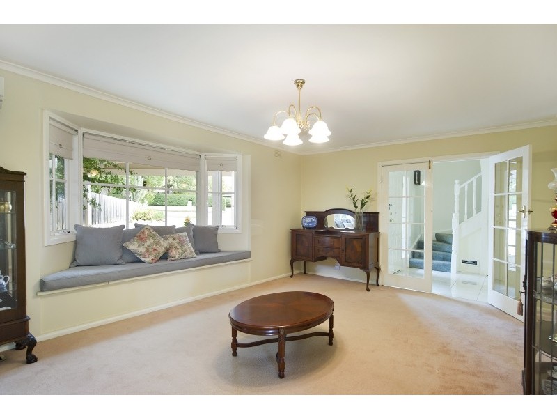 11 Glamis Court, Croydon VIC 3136