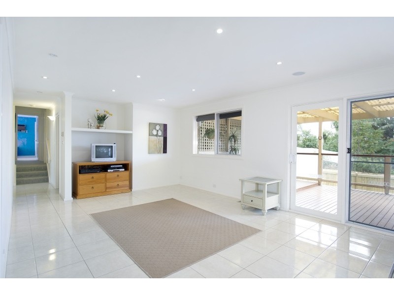 11 Glamis Court, Croydon VIC 3136