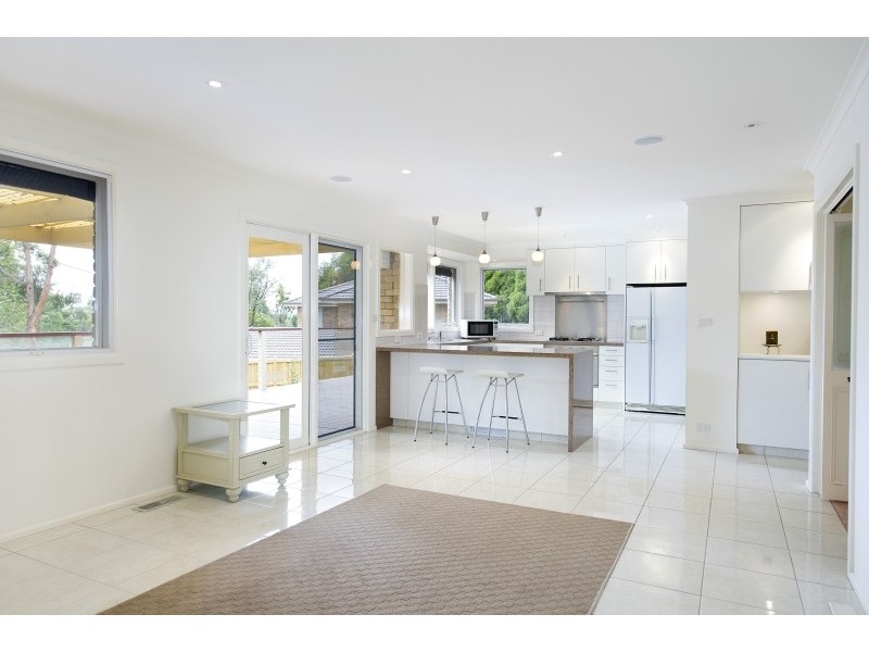 11 Glamis Court, Croydon VIC 3136