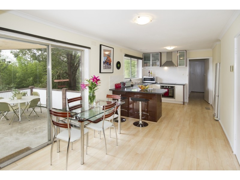 20 Little John Road, Warranwood VIC 3134